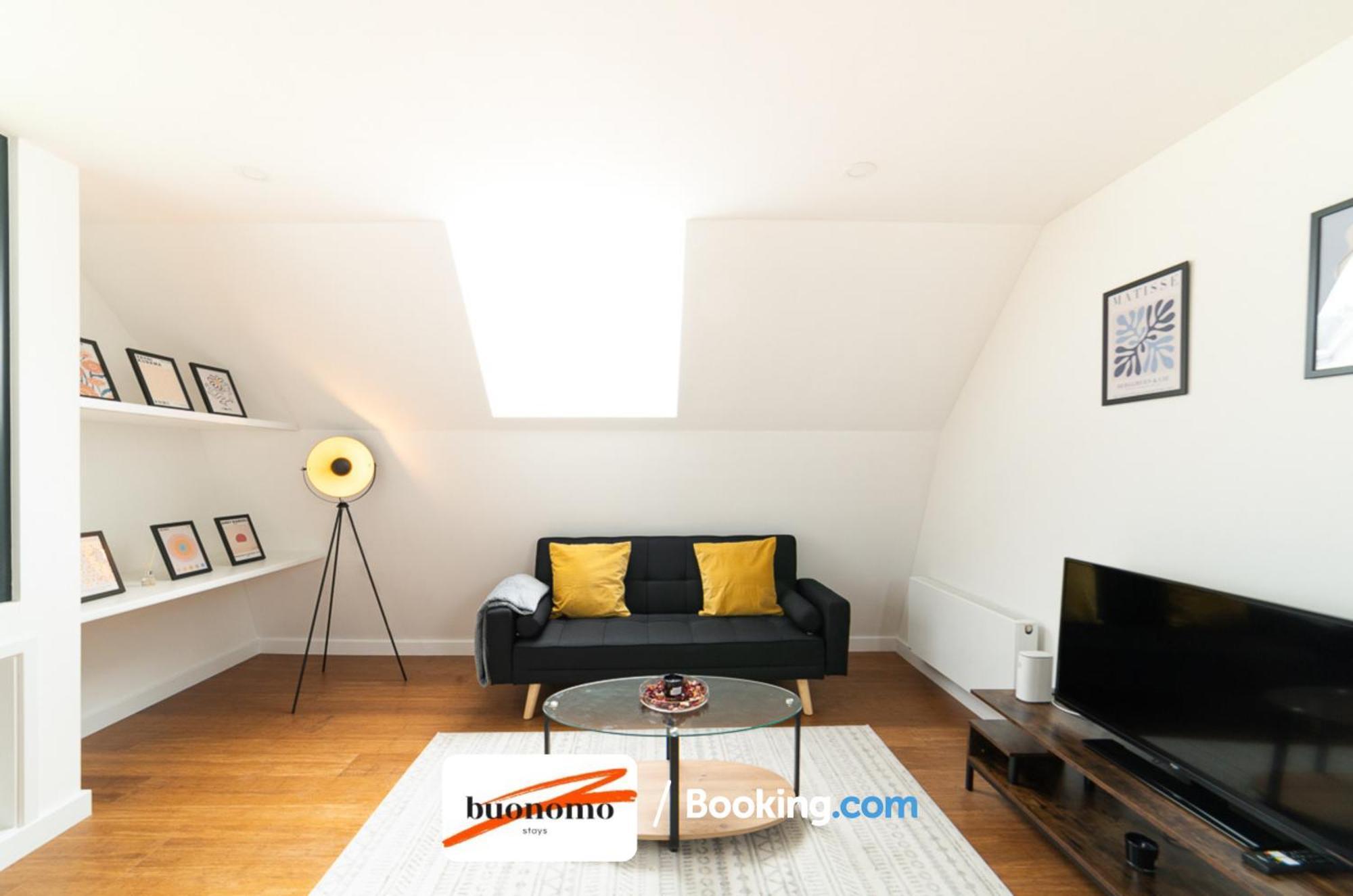 Two Bedroom Apartment At Buonomo Stays Short Lets & Serviced Accommodation London Eksteriør billede