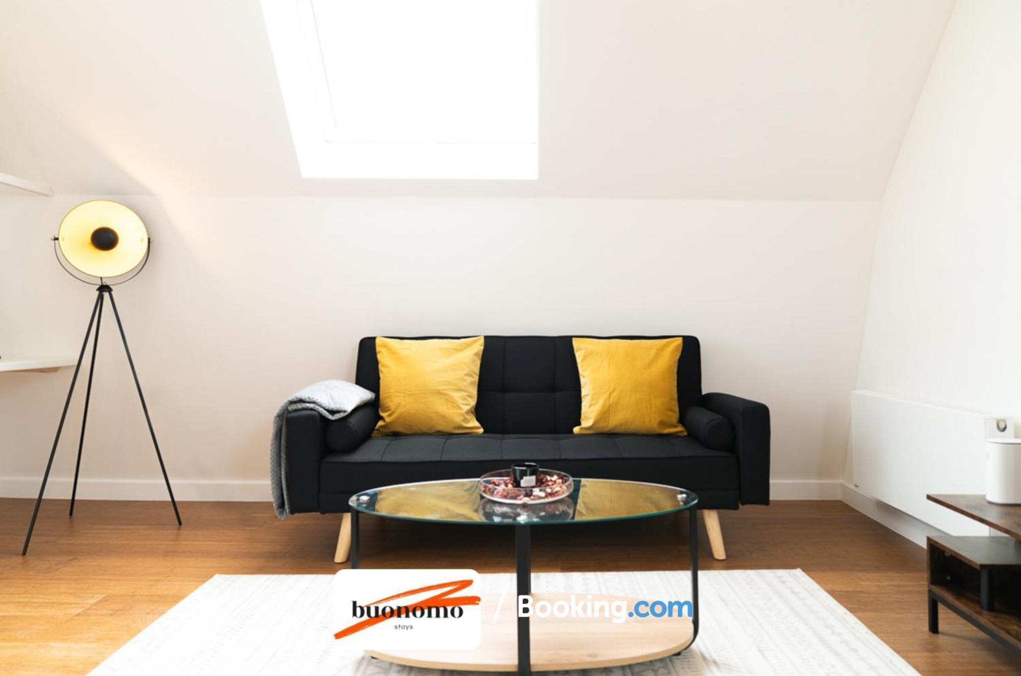 Two Bedroom Apartment At Buonomo Stays Short Lets & Serviced Accommodation London Eksteriør billede